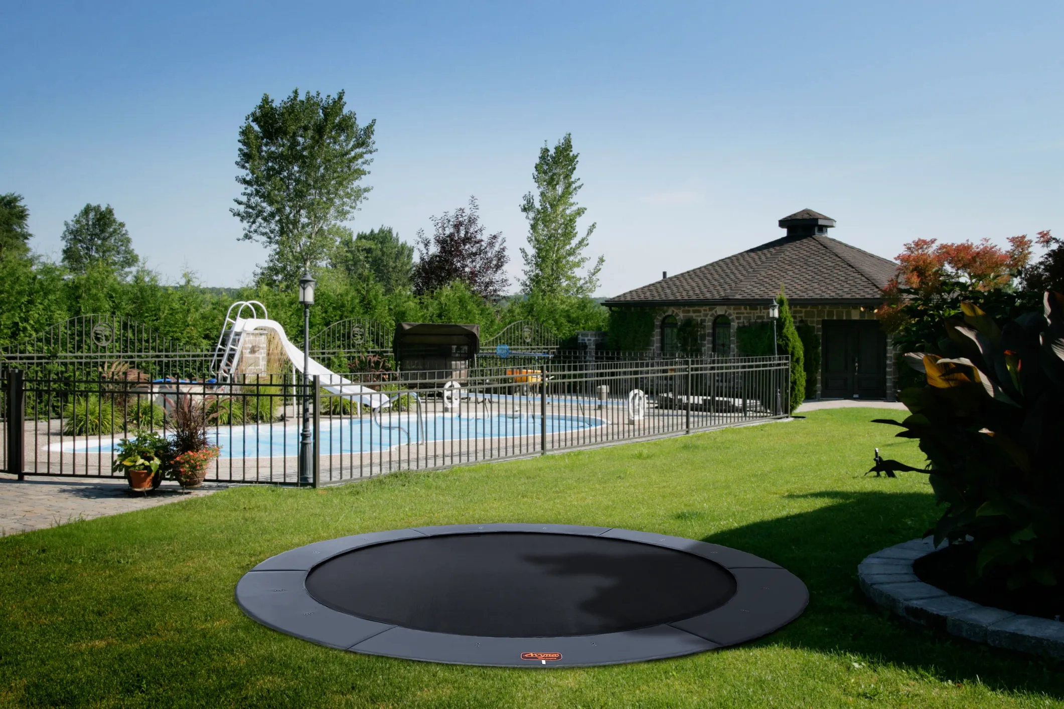 Black Friday Bundle! 14' Round Pro-Line In-ground Trampoline   LED Lights   Cover