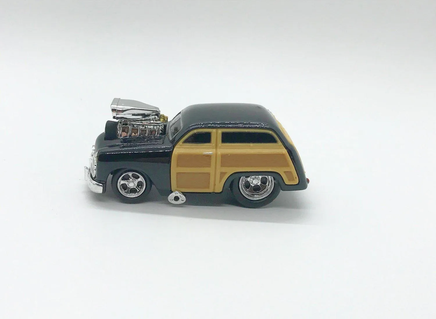 Funline Muscle Machines 1950 Ford Woody Wagon (2001)